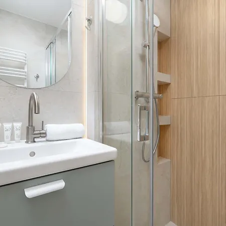 شقة Family With Air Conditioning With 3 Bedrooms In Cracow By Renters