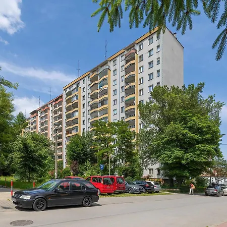 Family With Air Conditioning With 3 Bedrooms In Cracow By Renters